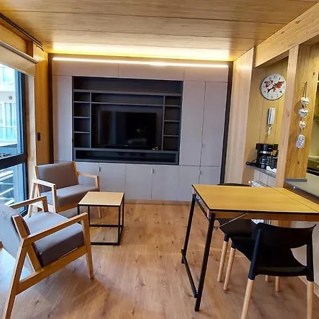 Departamento De Diseno, Muy Bien Ubicado En El Centro De Sma 13V5 Apartment San Martín de los Andes Exterior photo